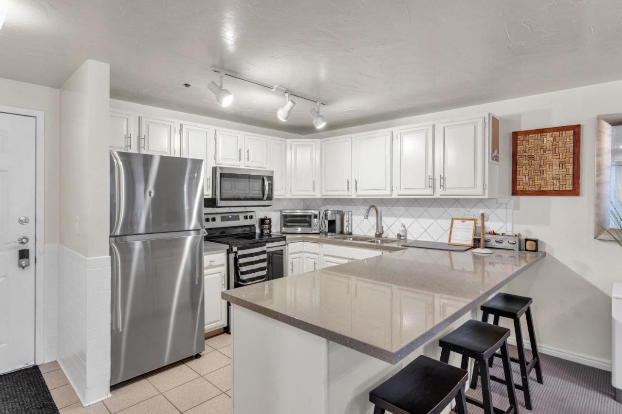 2Bd 2Ba Condo With Hot Tub And Pool Park City Exterior photo