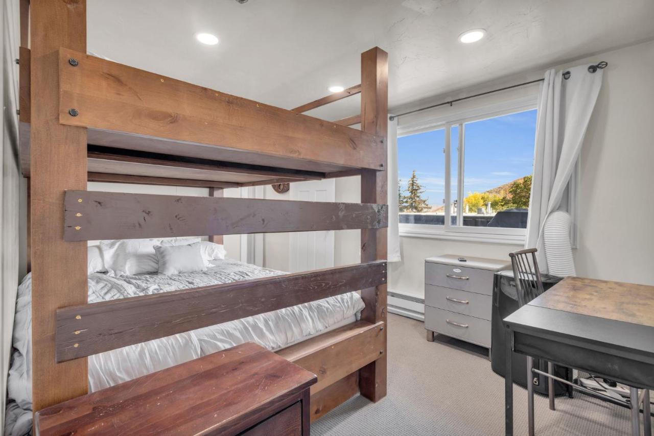 2Bd 2Ba Condo With Hot Tub And Pool Park City Exterior photo